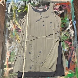 Amanda Smith Gray Long Sleeve Dress with Blue Floral Design